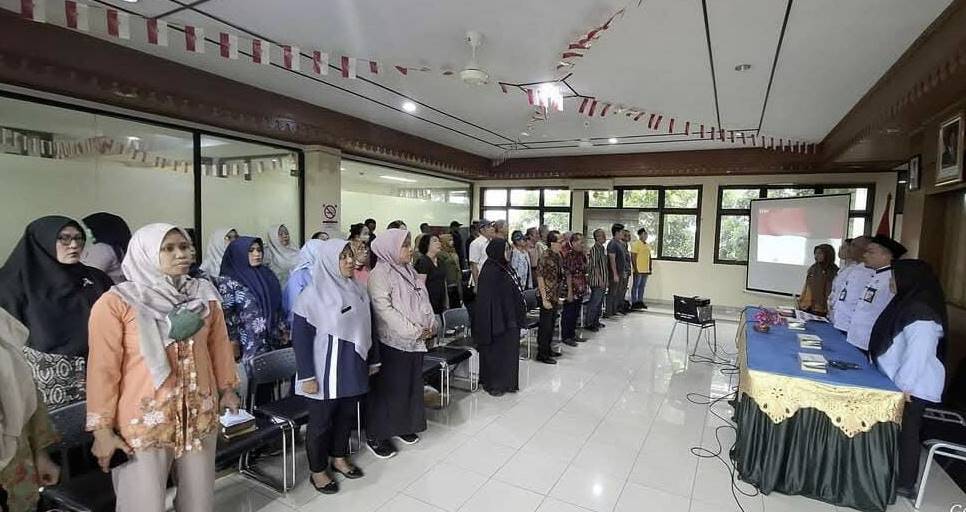 Kelurahan Rawa Buaya Gelar Posbindu